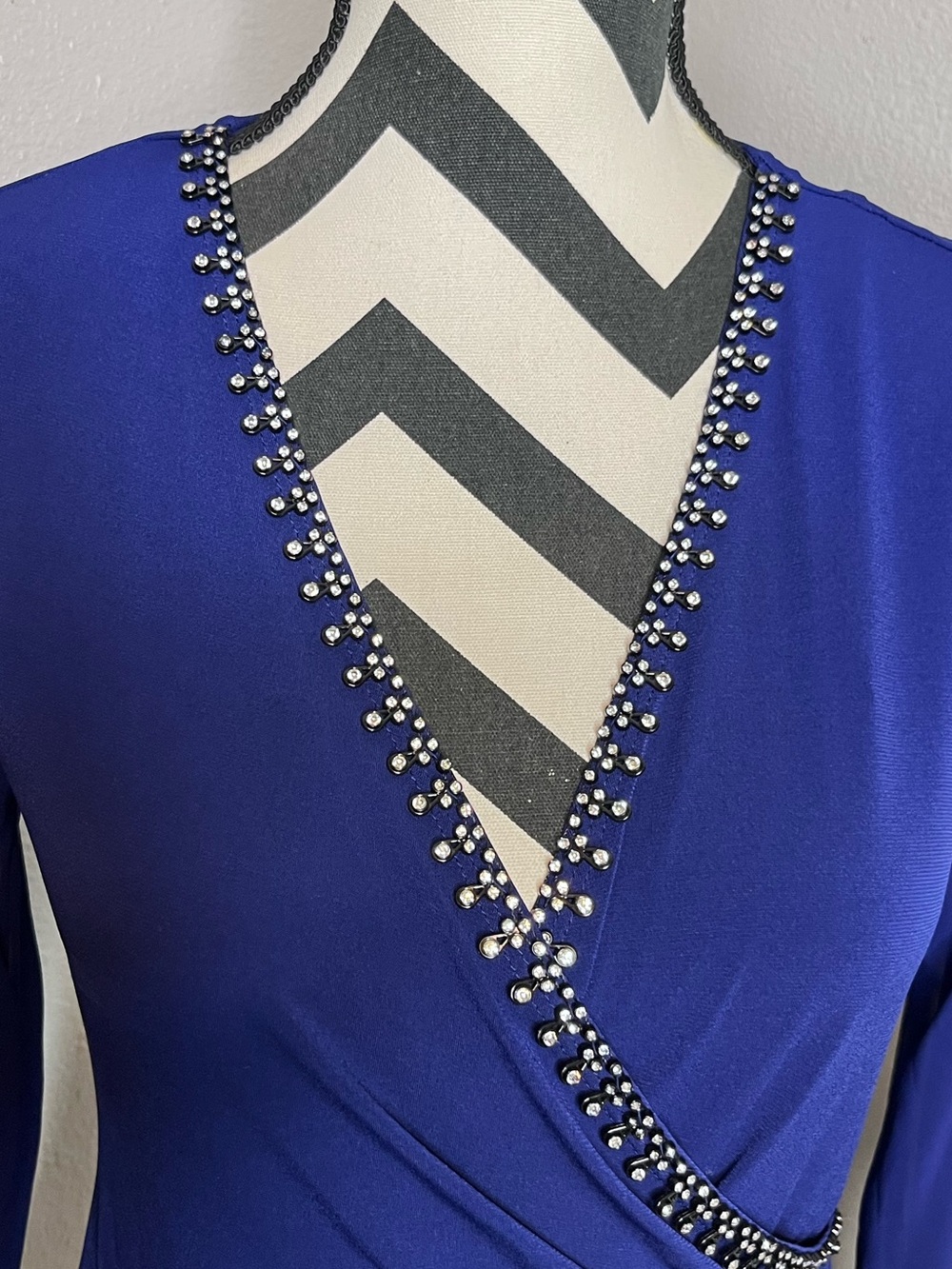Royal Blue Sheer Bell-Sleeve V-Neck Faux Wrap Cocktail Evening Blouse Sz S - Picture 3 of 16